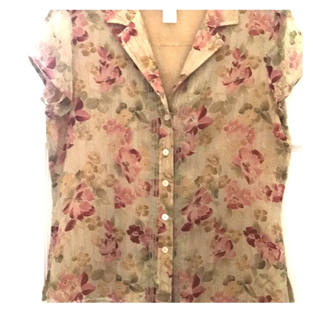 Ultra feminine blouse